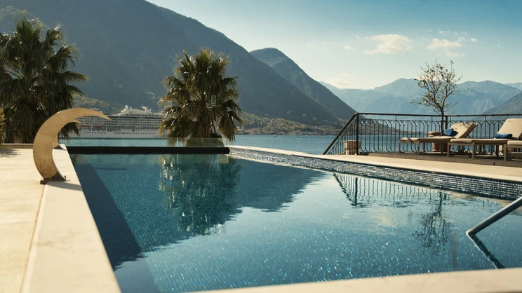 Huma Kotor Bay Hotel & Villas